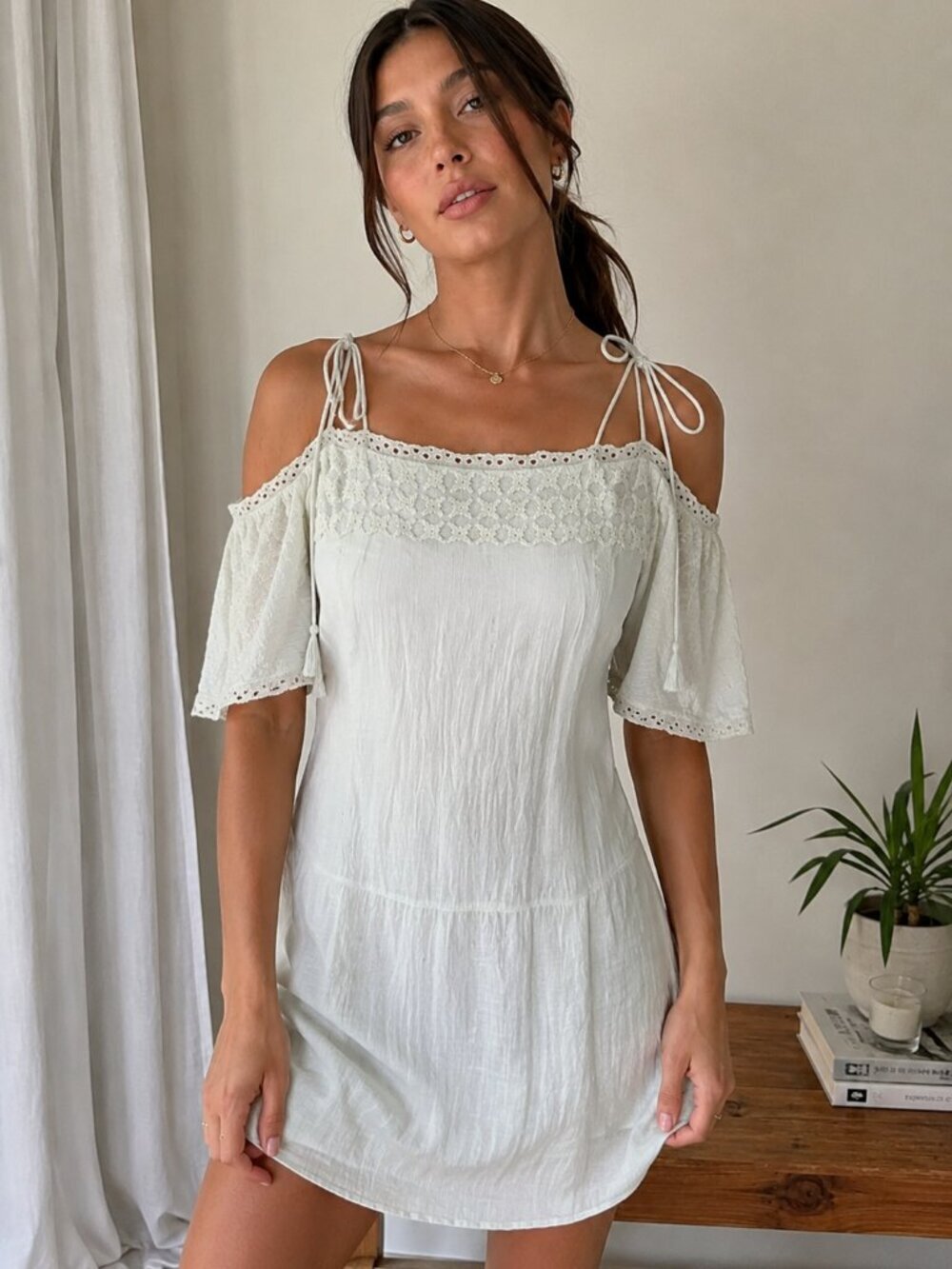 Zara Cold Shoulder Mini Dress Boho Beach Embroidered Lace Seafoam Size M